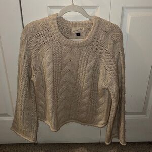 Universal Thread Beige Cable Knit Sweater